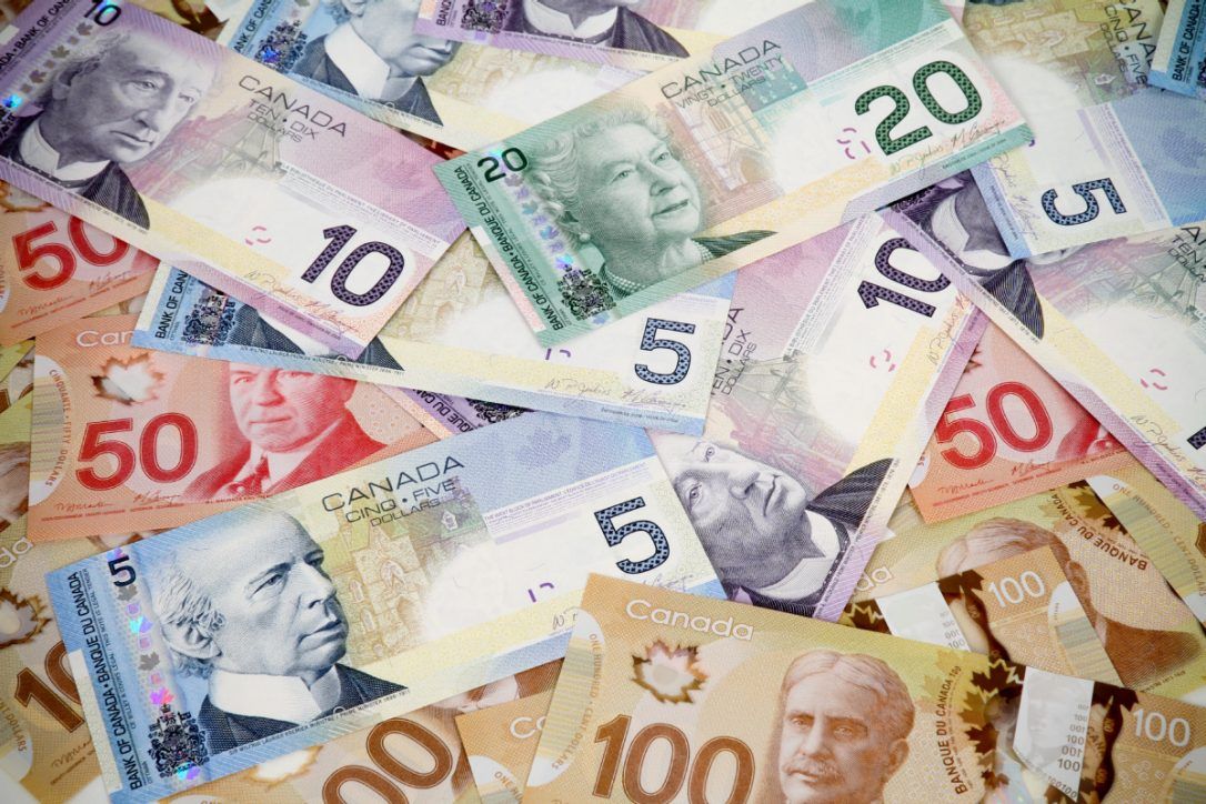 Канадская национальная валюта